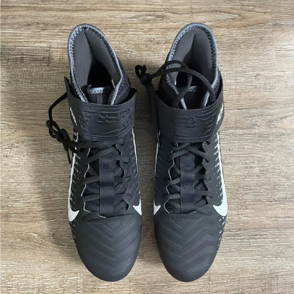 Nike Alpha Menace Pro 2 Mid Football Cleats Black White Men’s Sz 12 AQ3209-002